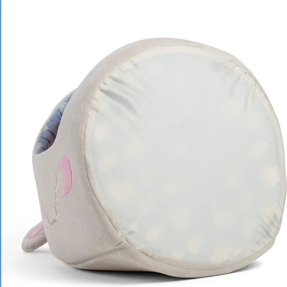 NWT Small Pet Bed (hut) - Picture 6 of 14